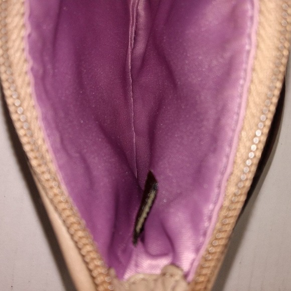 Coach Wristlet Clover Print - Picture 15 of 16